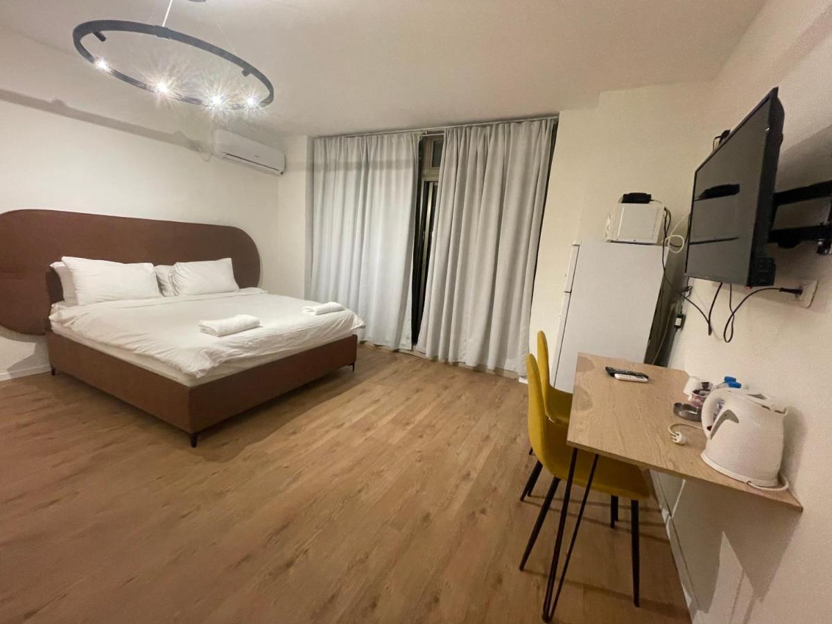 Hotel Rothschild 79 Petach Tikva Zewnętrze zdjęcie