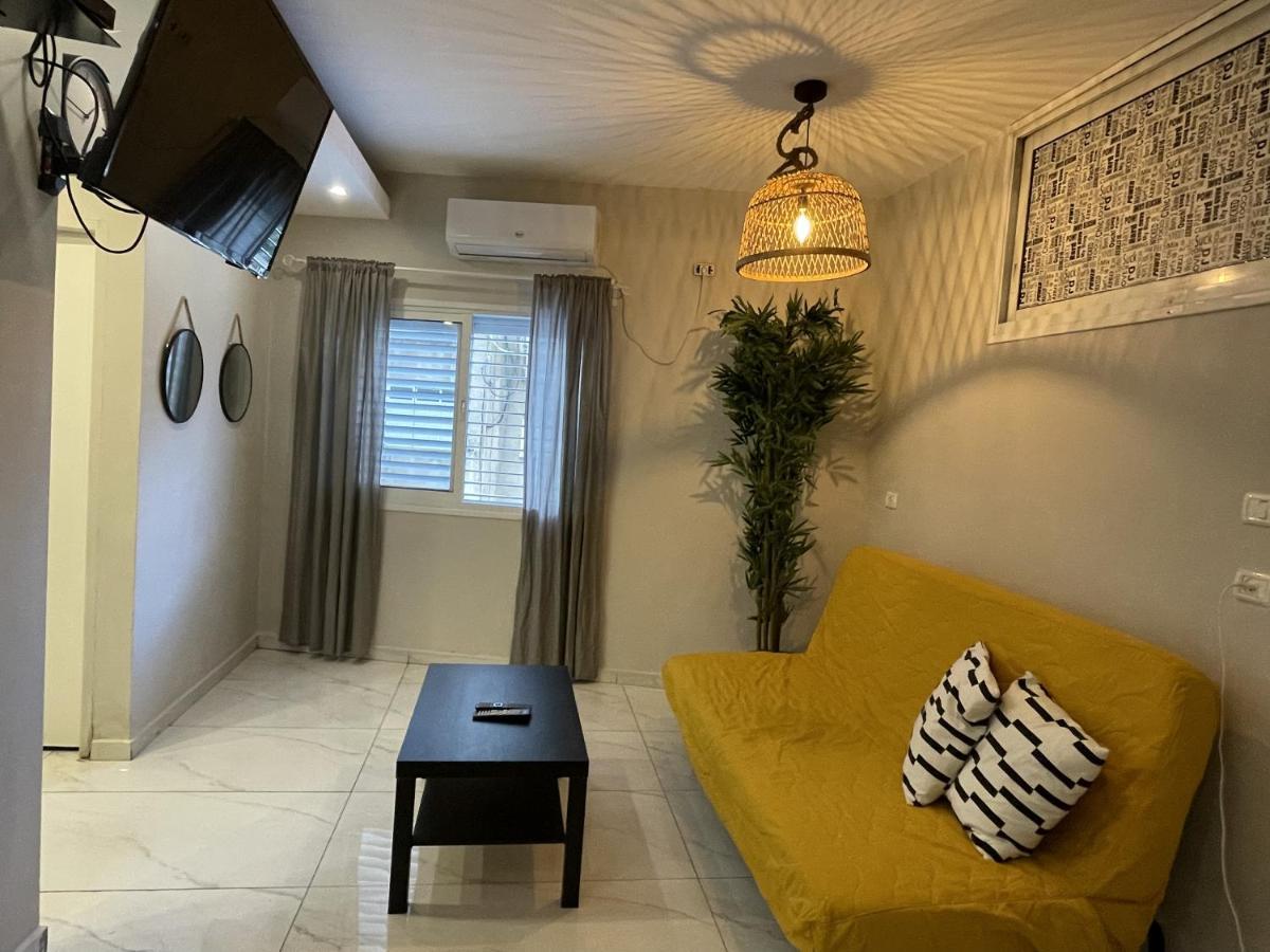 Hotel Rothschild 79 Petach Tikva Zewnętrze zdjęcie